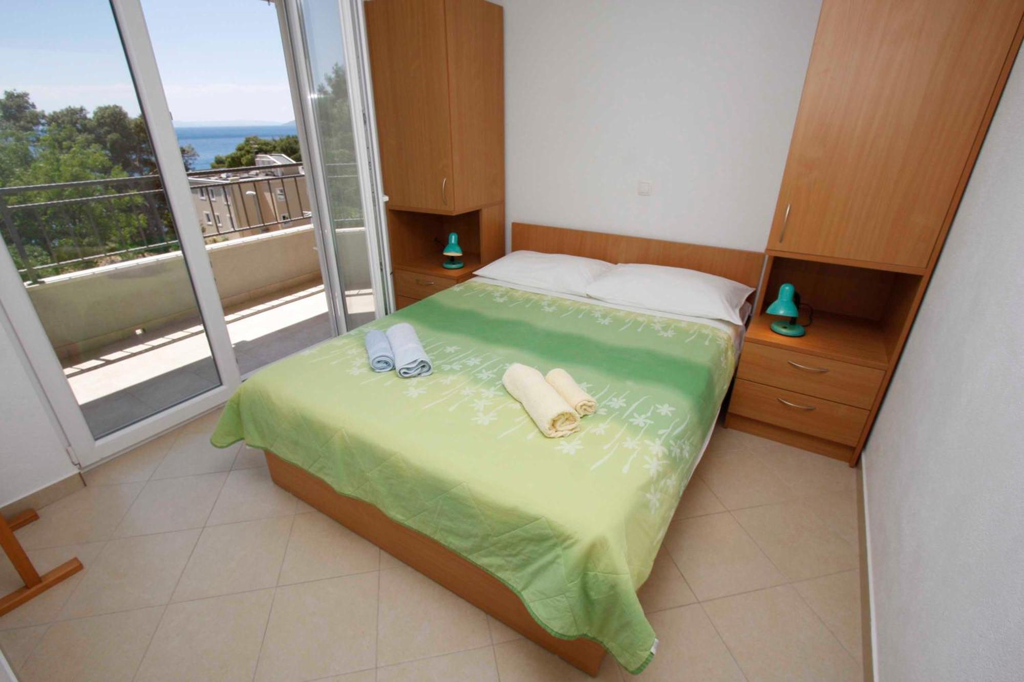 Apartmani Neva Макарска Экстерьер фото